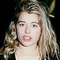 Amanda De Cadenet Nude