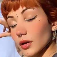 Anetropia Nude