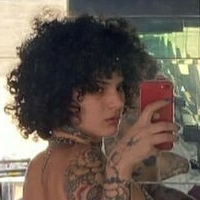 Apropri4damente Nude