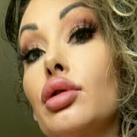 bombshelldezfree Nude