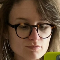 cosmia Nude