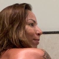 DjNanda Nude
