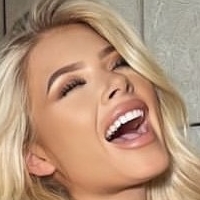 Ellie Brown-wood Nude