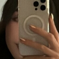 emilie.oficial Nude