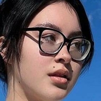 GiGi Nude