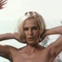 Gio Petré Nude