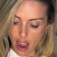 K_ourtney Nude