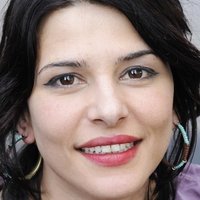 Lale Yavaş Nude