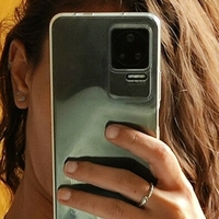laritaisback Nude