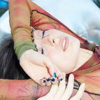 Liz Lee Nude