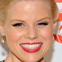 Megan Hilty Nude