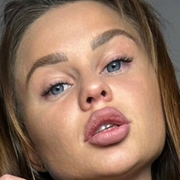 mini_nika Nude