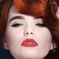 MissDeadlyRed Nude
