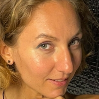 Mrs.kiss Nude