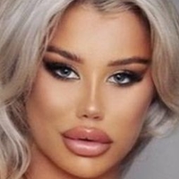 Paris Milan Nude