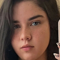 Sarah Bustani Nude