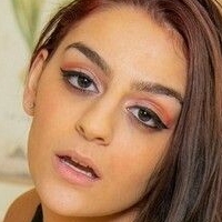 Shelby Mayne Nude