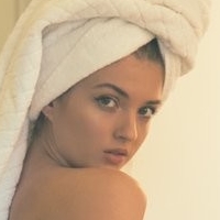 SolelyLu Nude