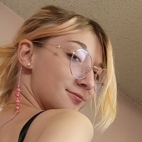 Vveebish Nude