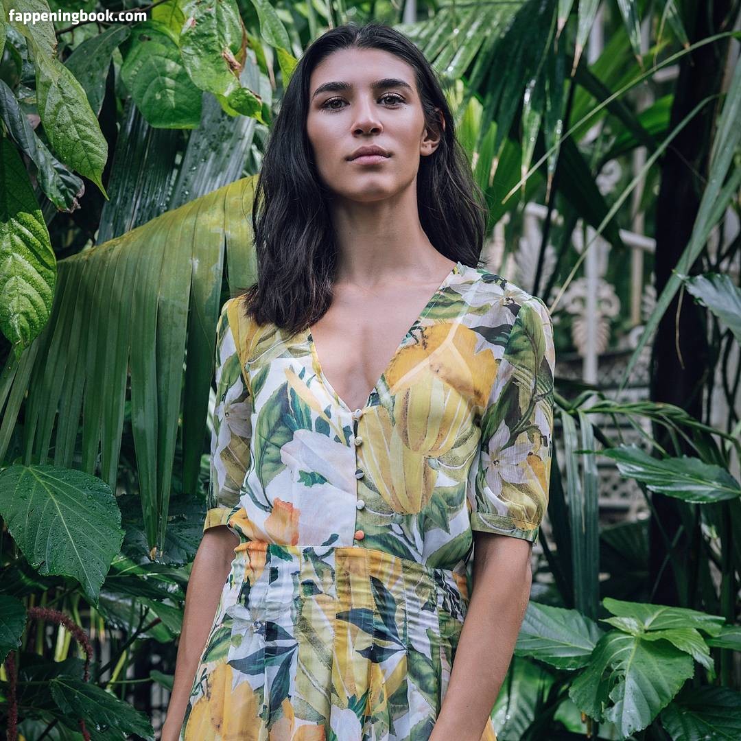 Lorena Andrea Nude, OnlyFans Leaks, Fappening - FappeningBook