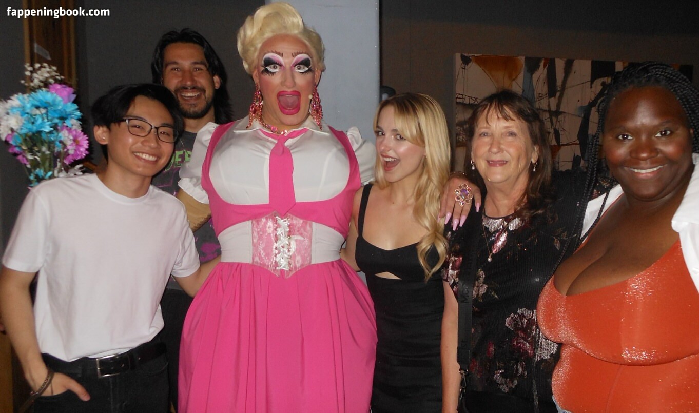 Mckenna Grace / mckennagrace Nude, OnlyFans Leaks, The Fappening - Photo #8958846 - FappeningBook